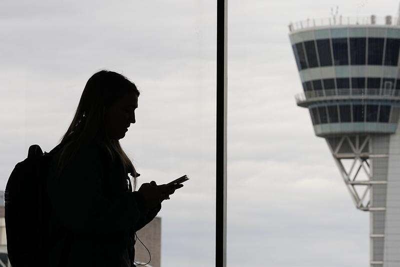 Flights disrupted across the US Northeast due to technical problems at a key air traffic center