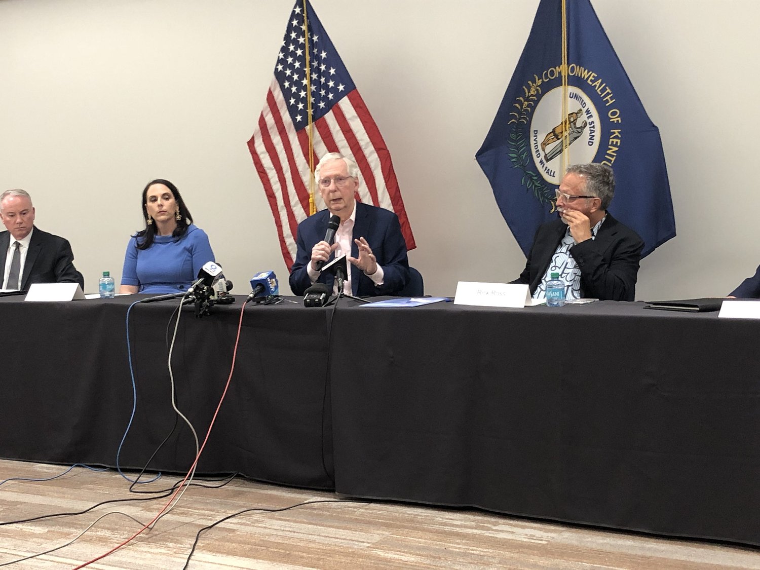 Sen. Mitch McConnell released from rehabilitation center, continues recovery at home