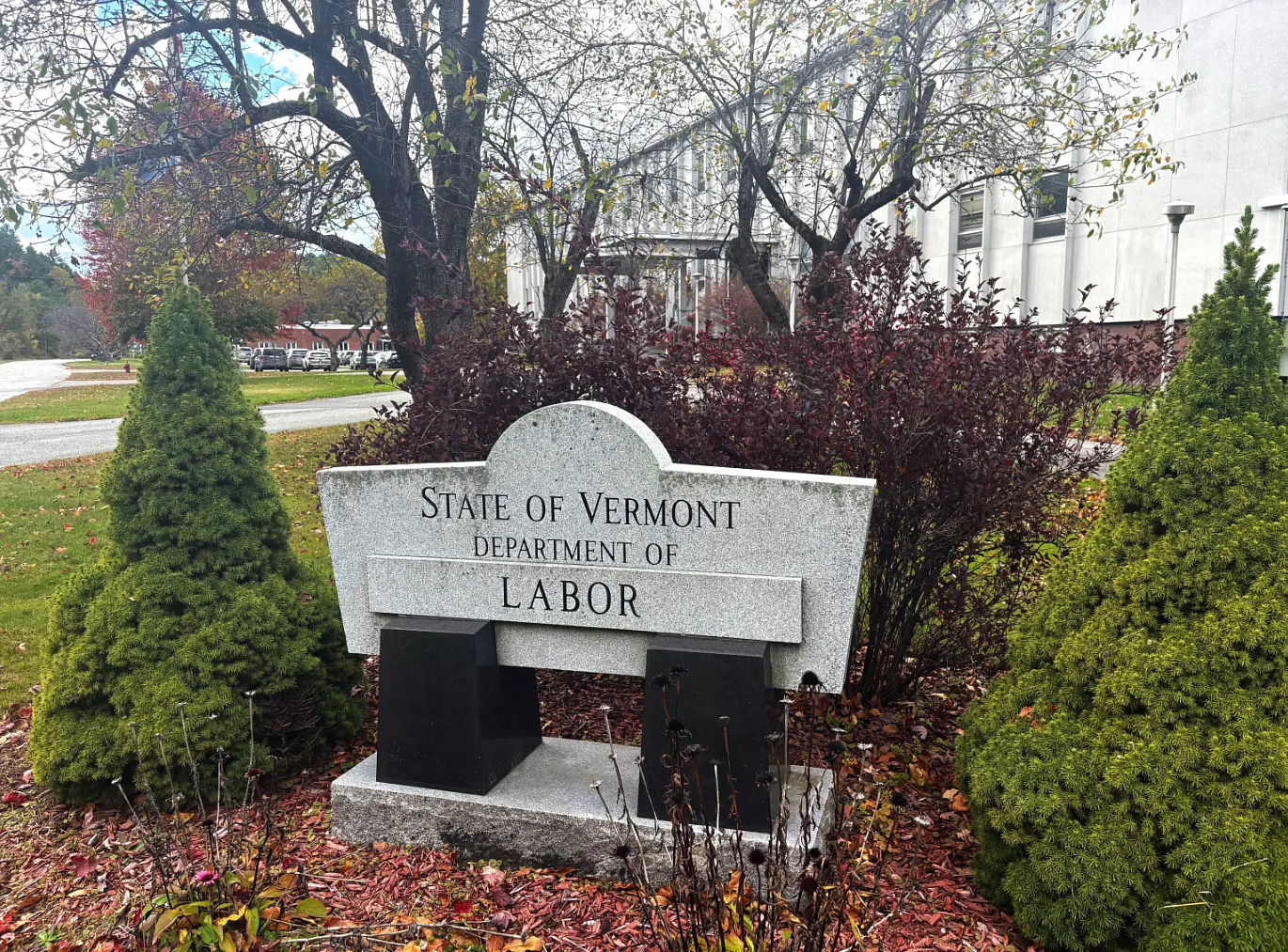 John Rodgers sought to tie Molly Gray to ‘mistreatment of migrant workers.’ Here’s what records show.