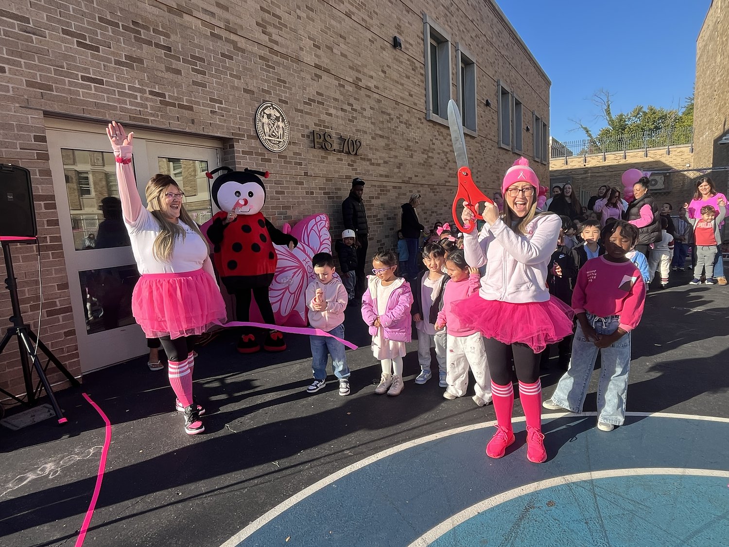 A sea of pink: Staten Island’s youngest students take steps for breast cancer awareness