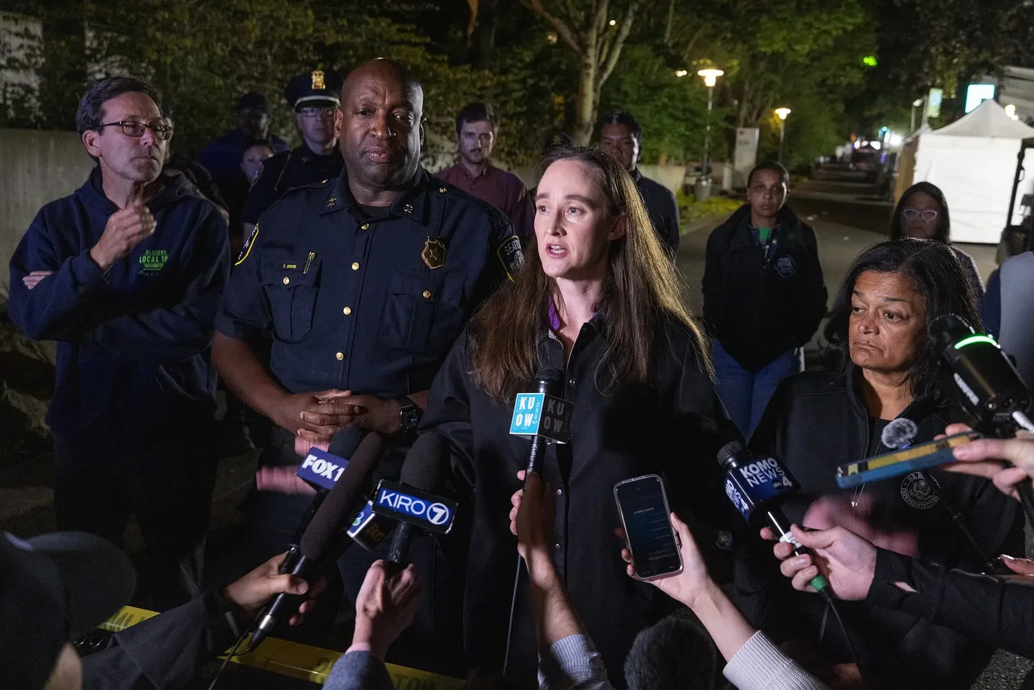 How Seattle's communication during mass shooting compares to other cities'