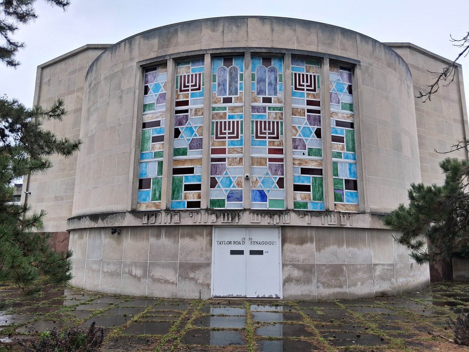 Taylor Road Synagogue seeks to overturn eviction, suing Land Bank, Cain Park Village developers