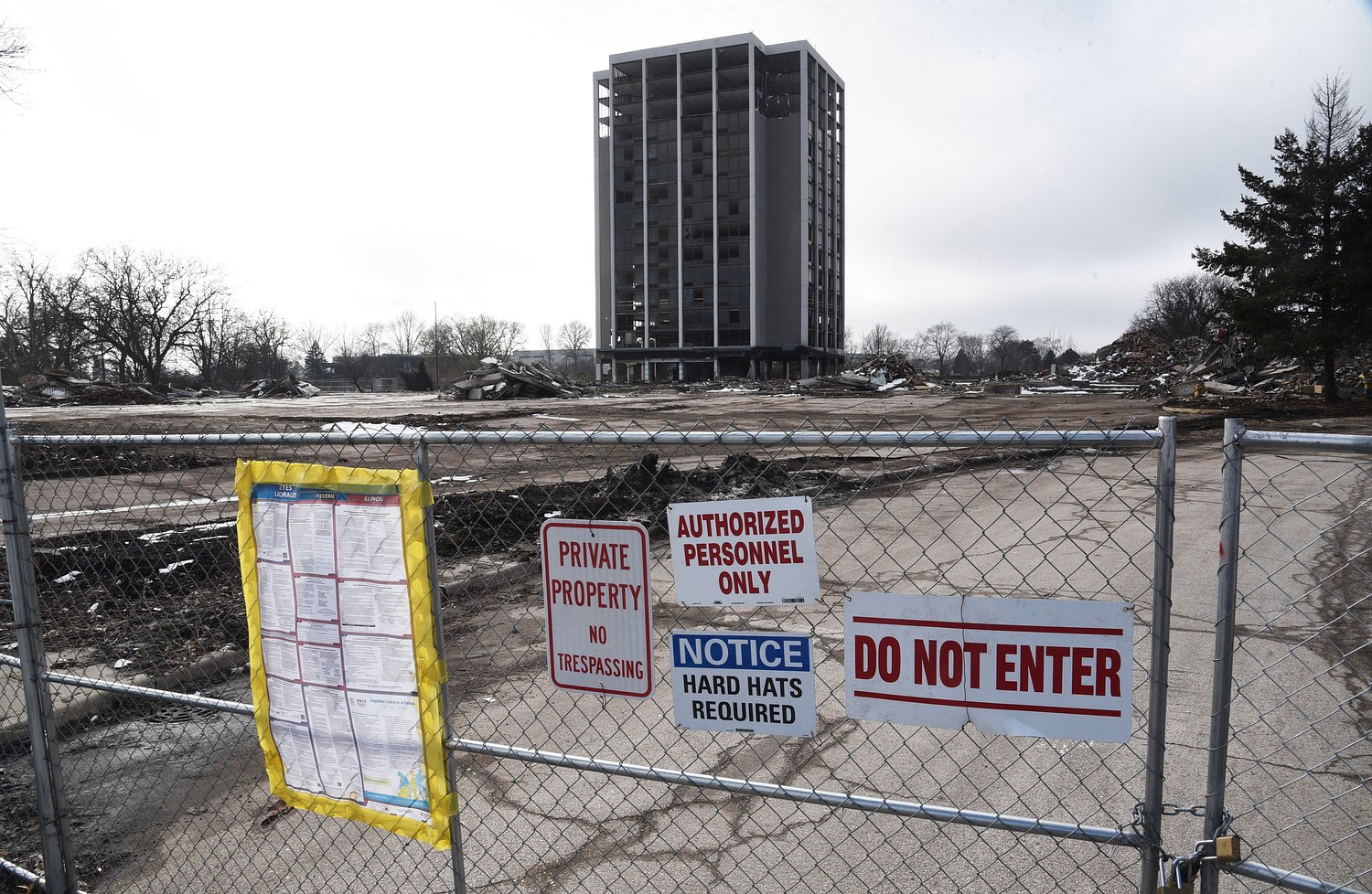 Shops at Pheasant Run back before St. Charles City Council; 6 drive-throughs leading into Main Street