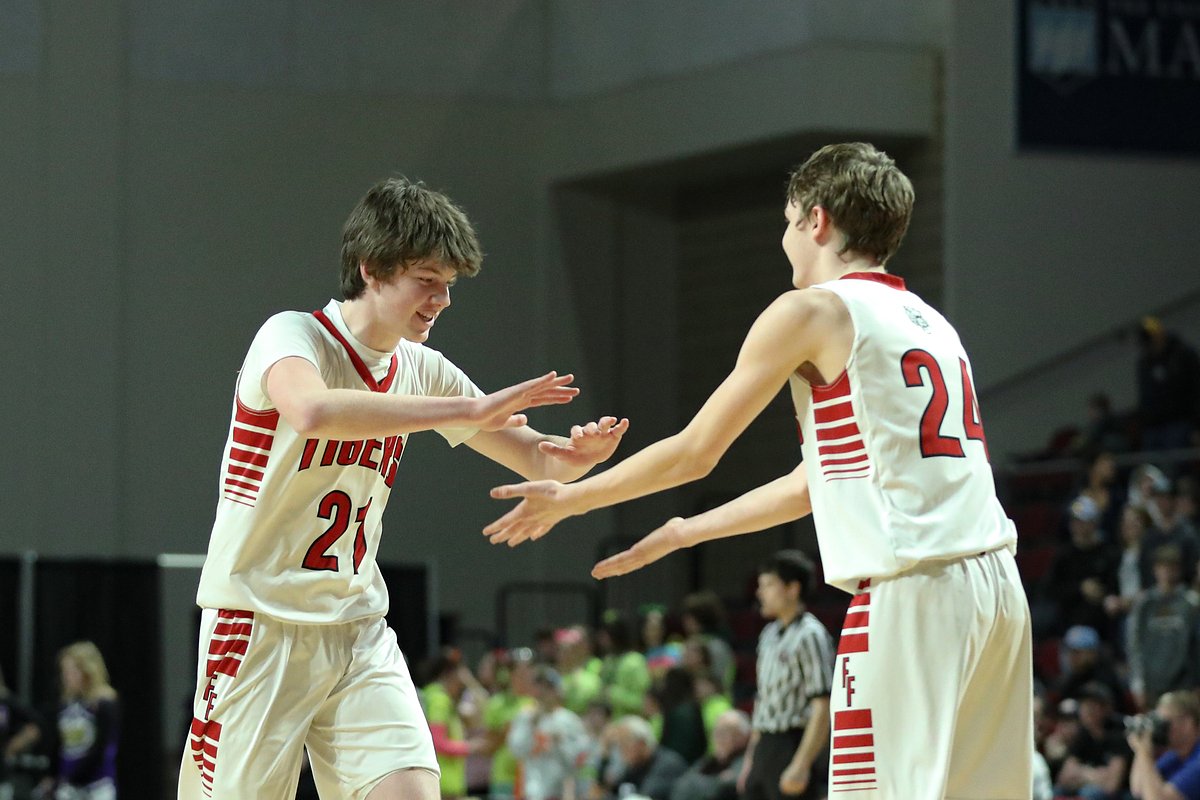 Northern Maine schools will compete against Canadians in new basketball tourney
