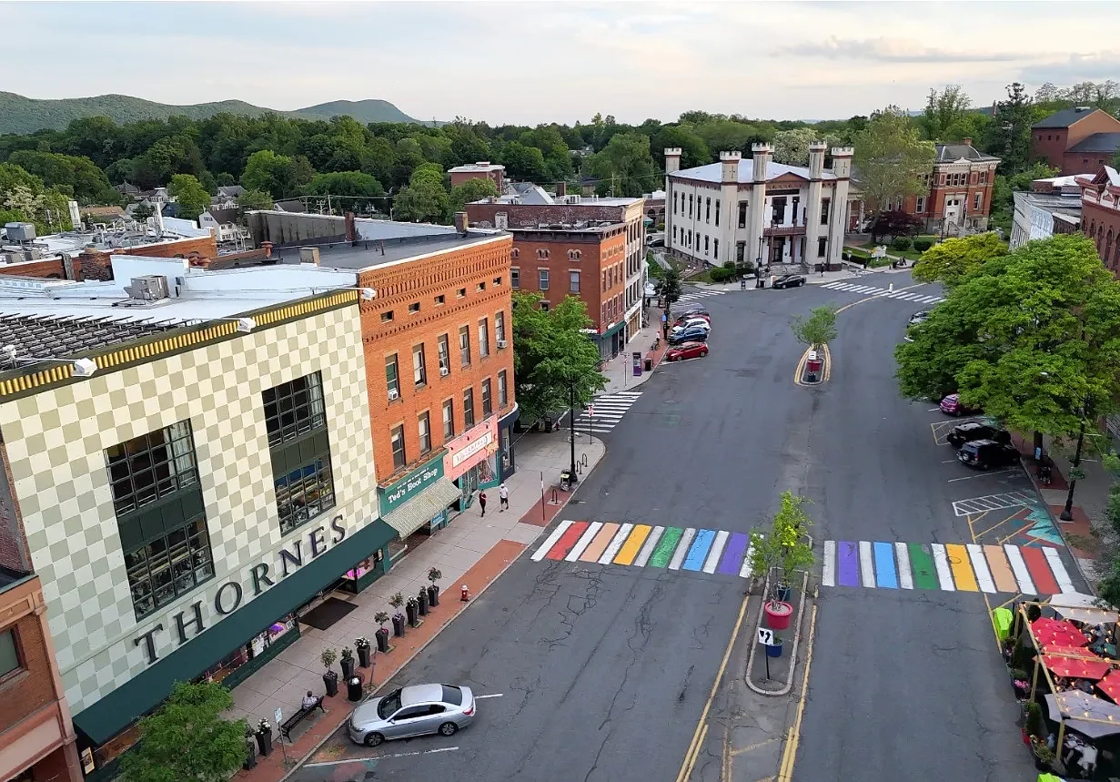 Guest columnist Bennett Gaev: Picture Main Street and yelling into the wind