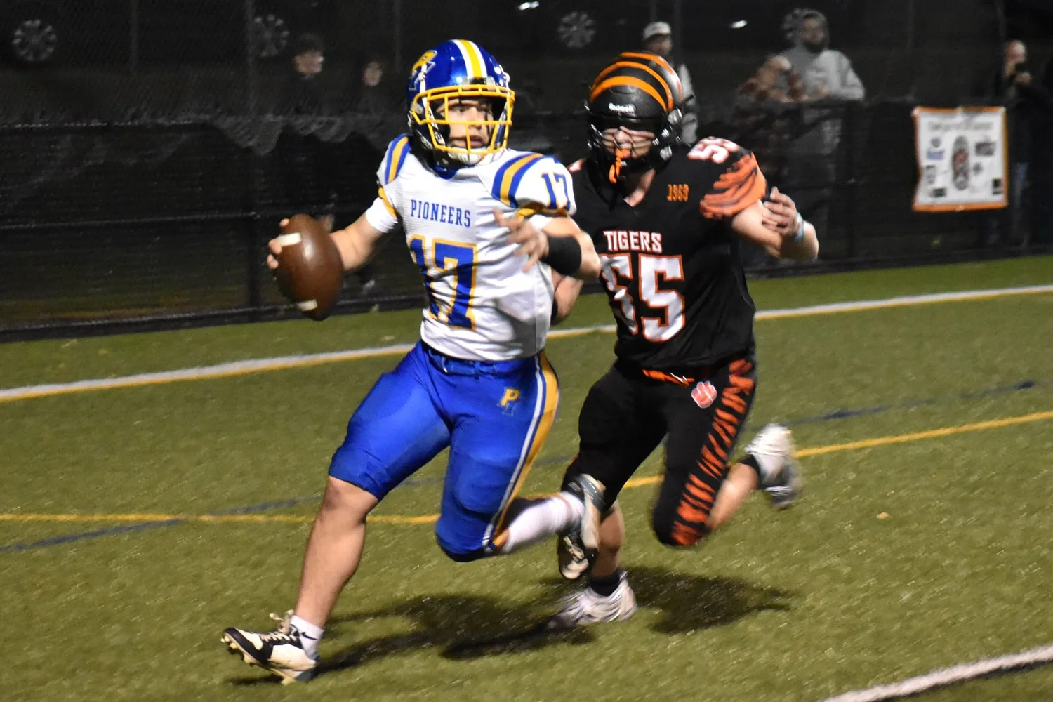 H.S. football: South Hadley suffocates Pathfinder, 34-0, for fifth straight win