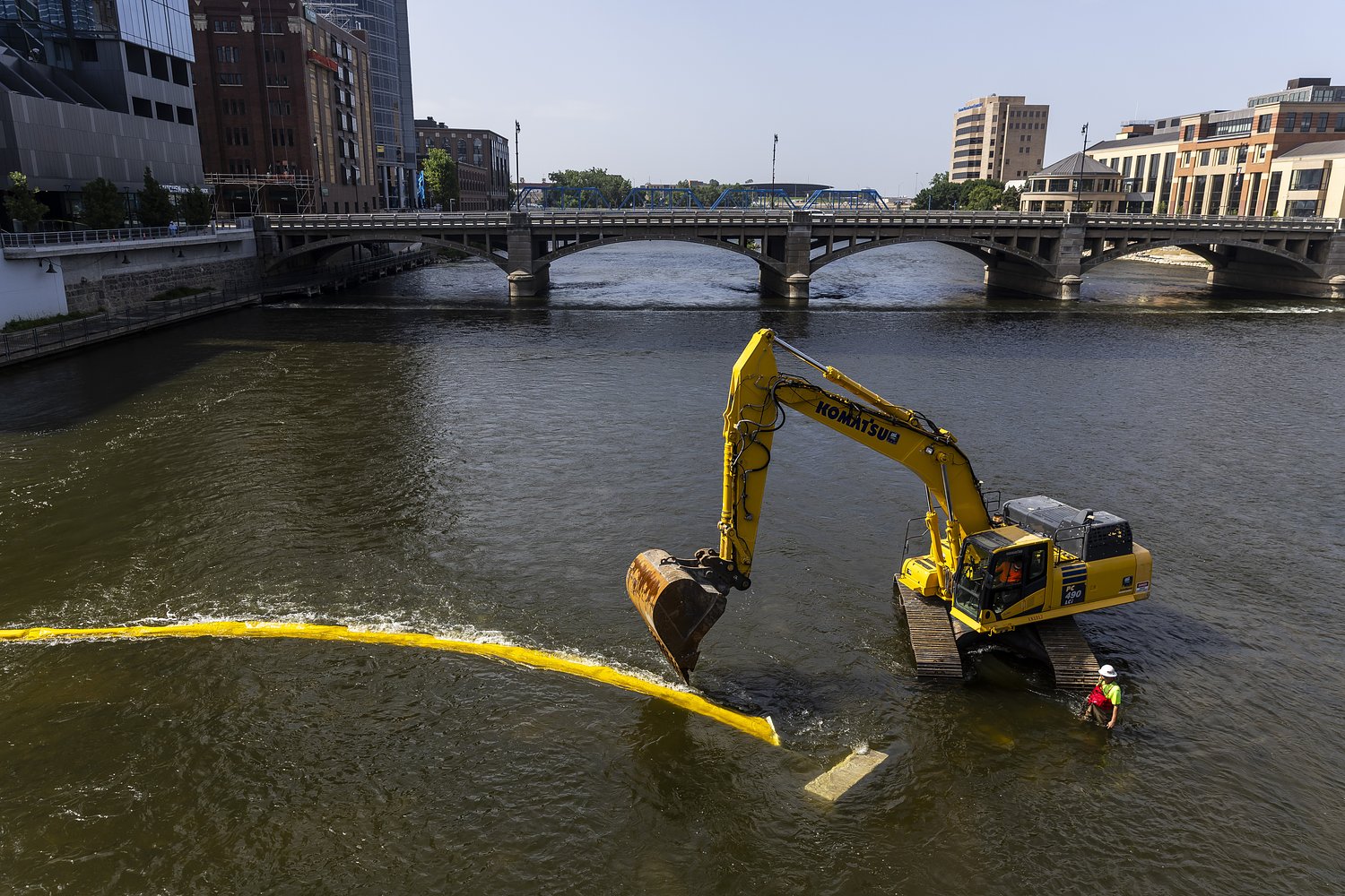 Heavy equipment hits the Grand River as historic dam removal begins
