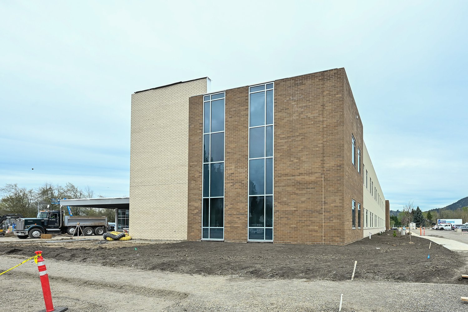 As the pieces come together, Lane County’s proposed stabilization center faces hurdles 