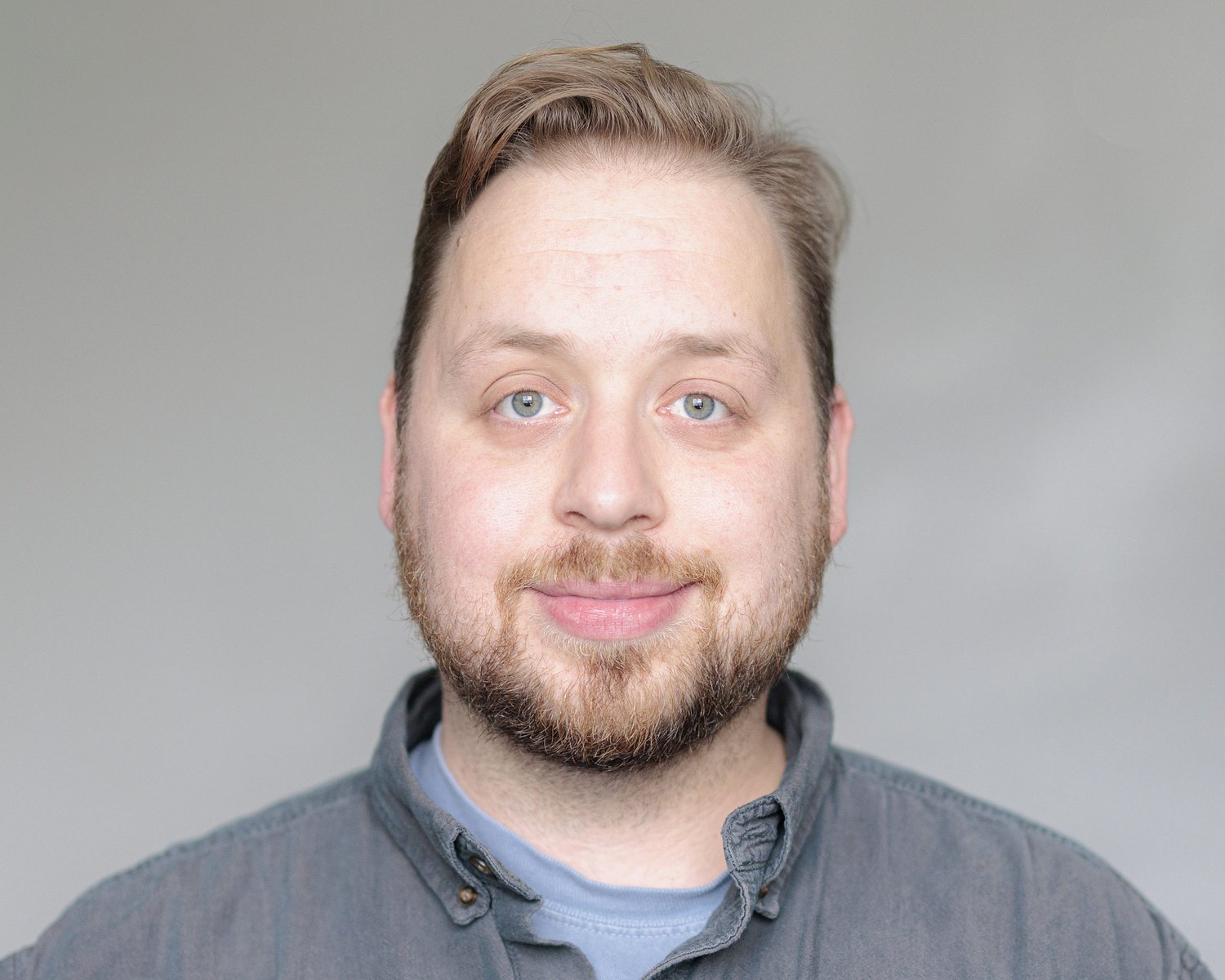 New photojournalist joins Lookout staff