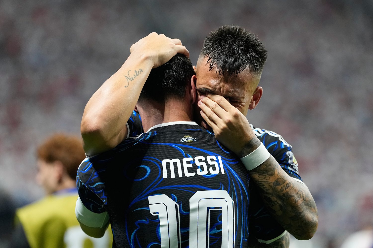 Argentina completes dramatic comeback against England, reaches World Cup final