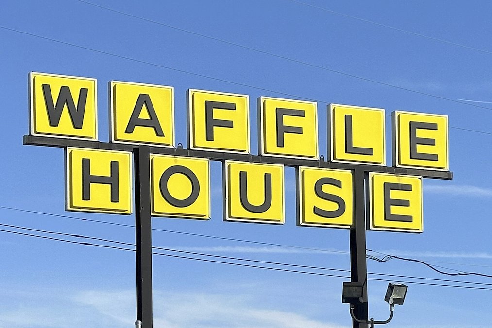 Florida man, 84, sues Waffle House over Strawberry Shortcake signage