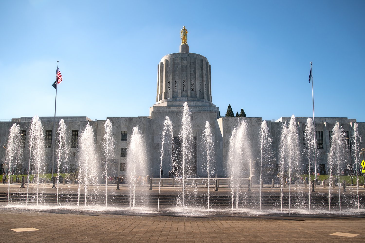 Progressive coalition aims to put wealth tax on 2028 Oregon ballot