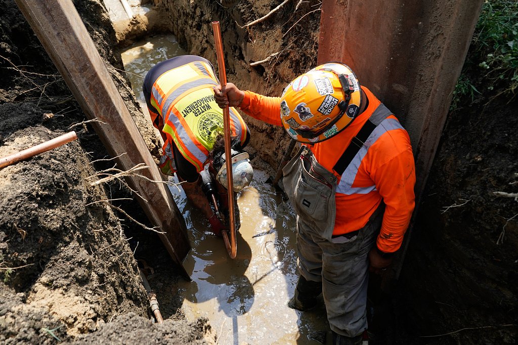 The push to remove lead pipes is on. Thousands of water systems still don’t know where theirs are
