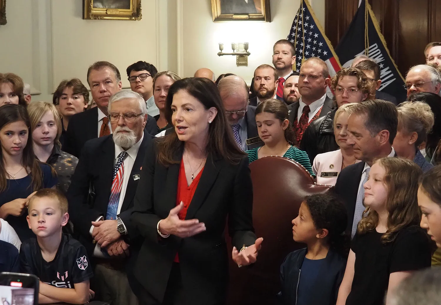 Editorial: Will Ayotte stand ground on ICE warehouse?
