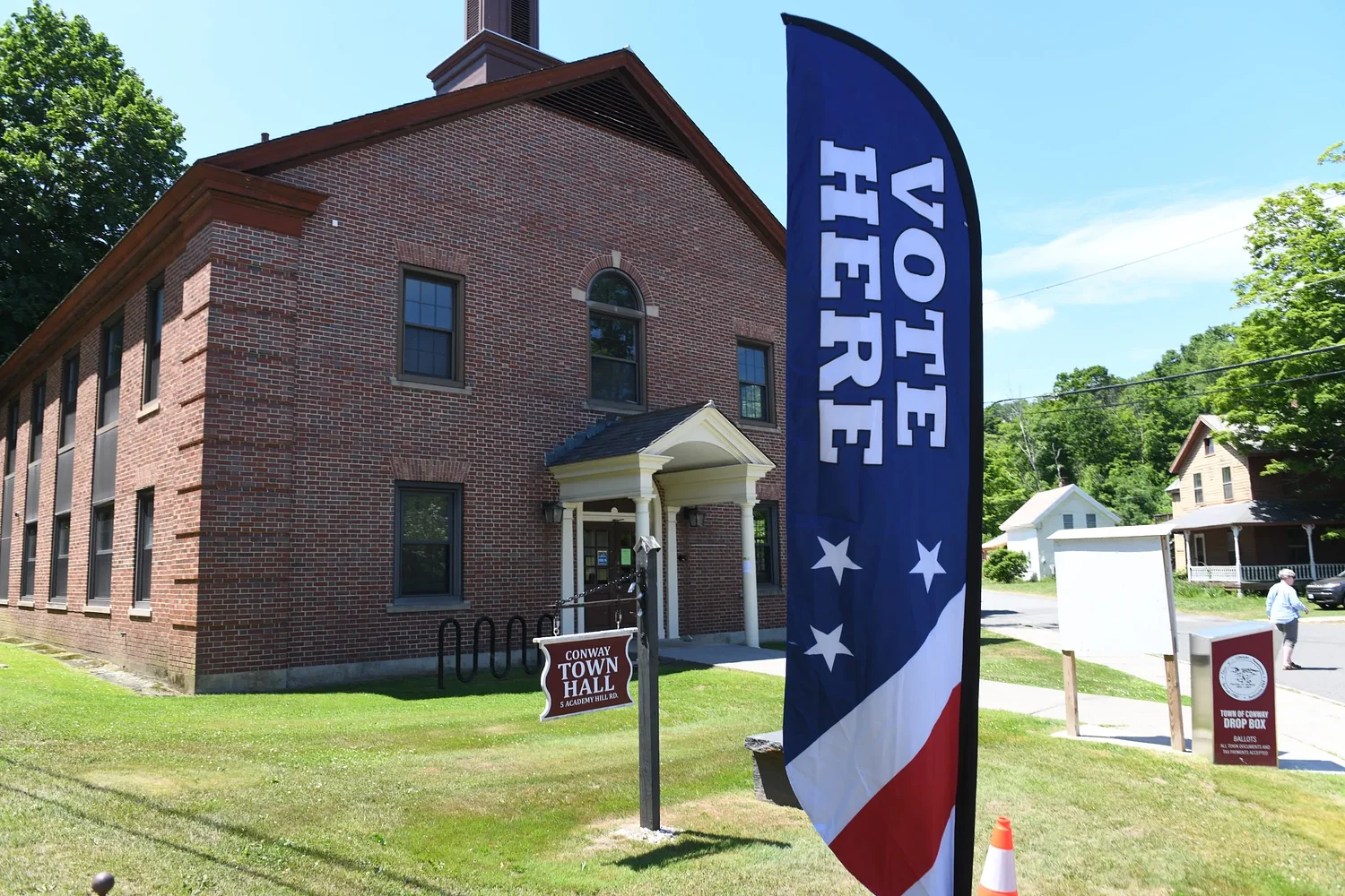 With no contests, Conway voters largely reelect crew of incumbents