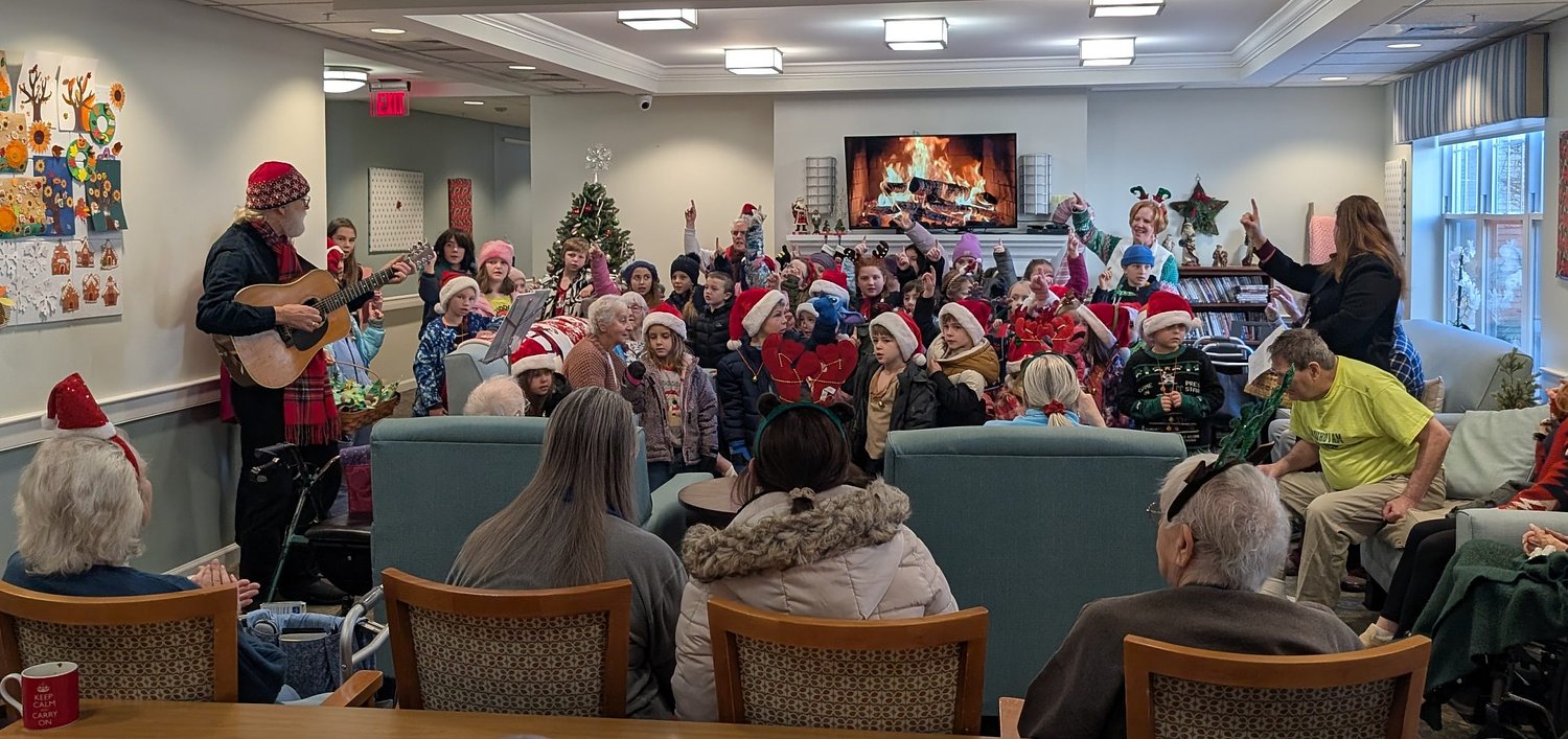 Dublin Consolidated Public School students spread holiday joy through caroling