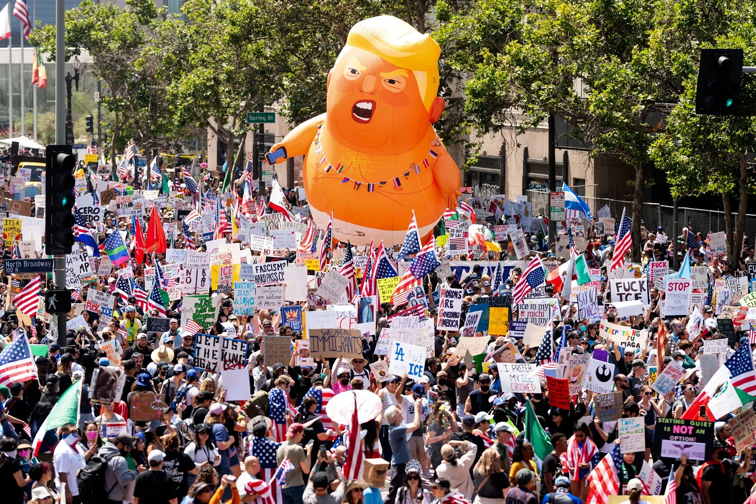 Opinion: Resist Trump’s threats and reclaim control of our government