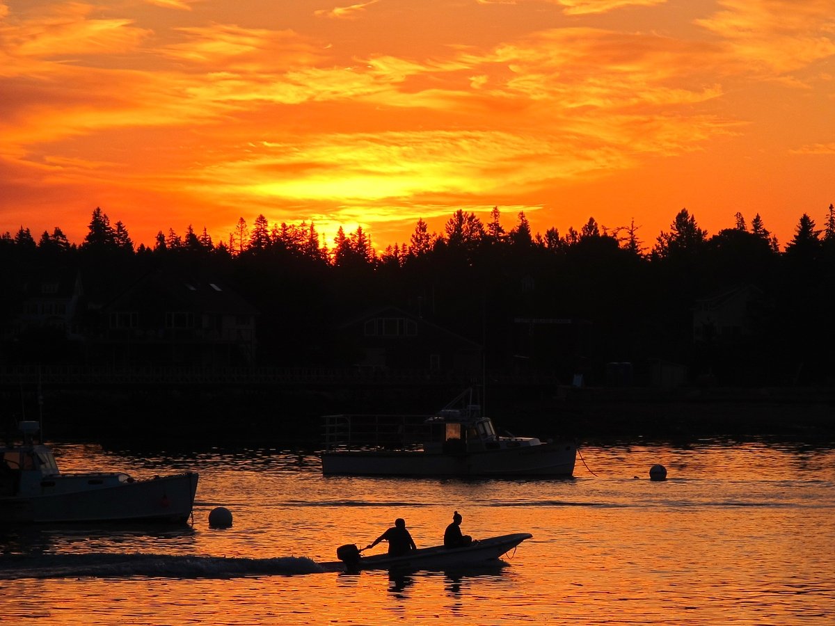 Early mornings in Maine are a lot like the one described in a famous children’s story