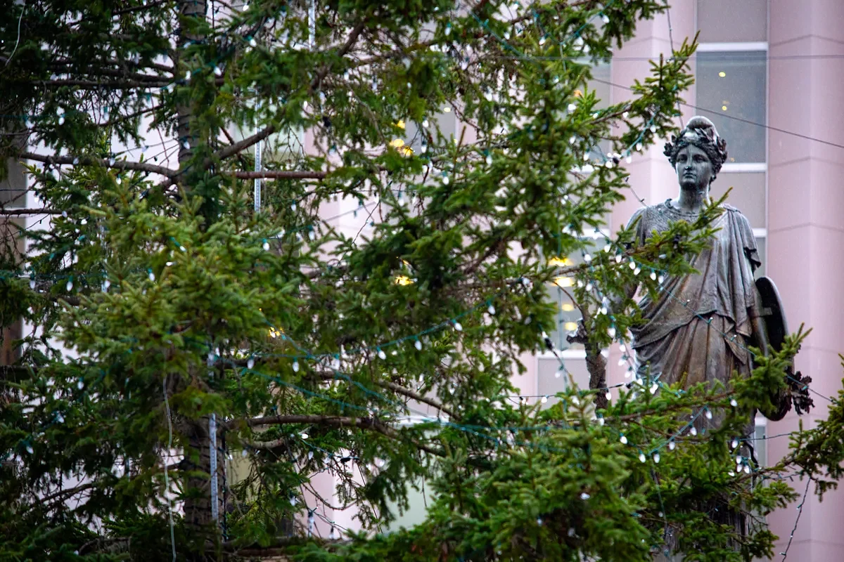 Portland will install a holiday tree in Monument Square next week