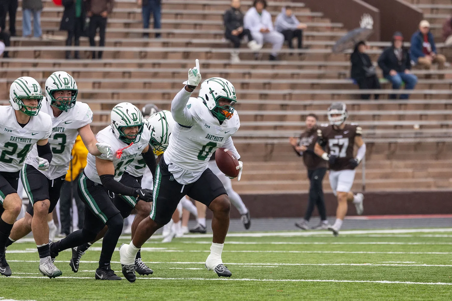Turnovers prove costly as Big Green fall to Bears, 35-28