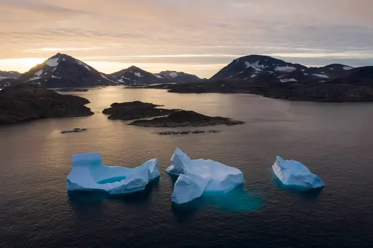 No quick fix for melting ice: UMass scientists say geoengineering proposals are costly ‘Band-Aids’