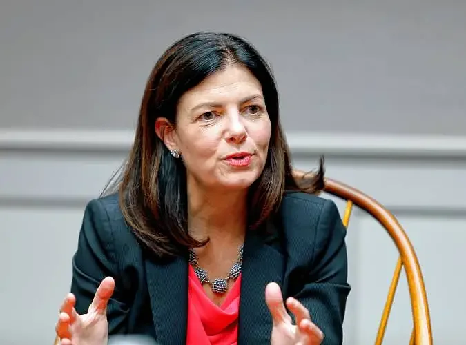 Opinion: Kelly Ayotte and clean energy