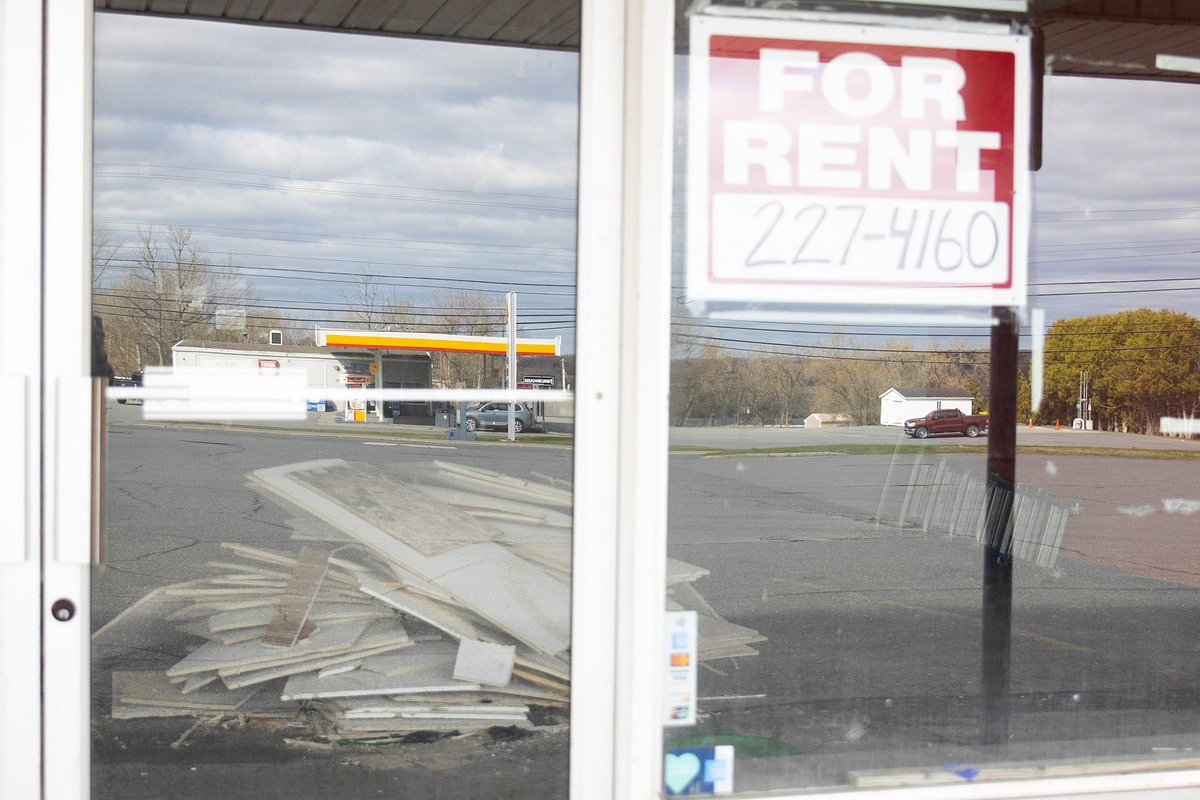 Landlord’s negligence may force 6 businesses out of Aroostook shopping plaza