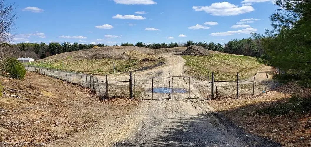 Gardner mayor halts proposed expansion of sludge landfill
