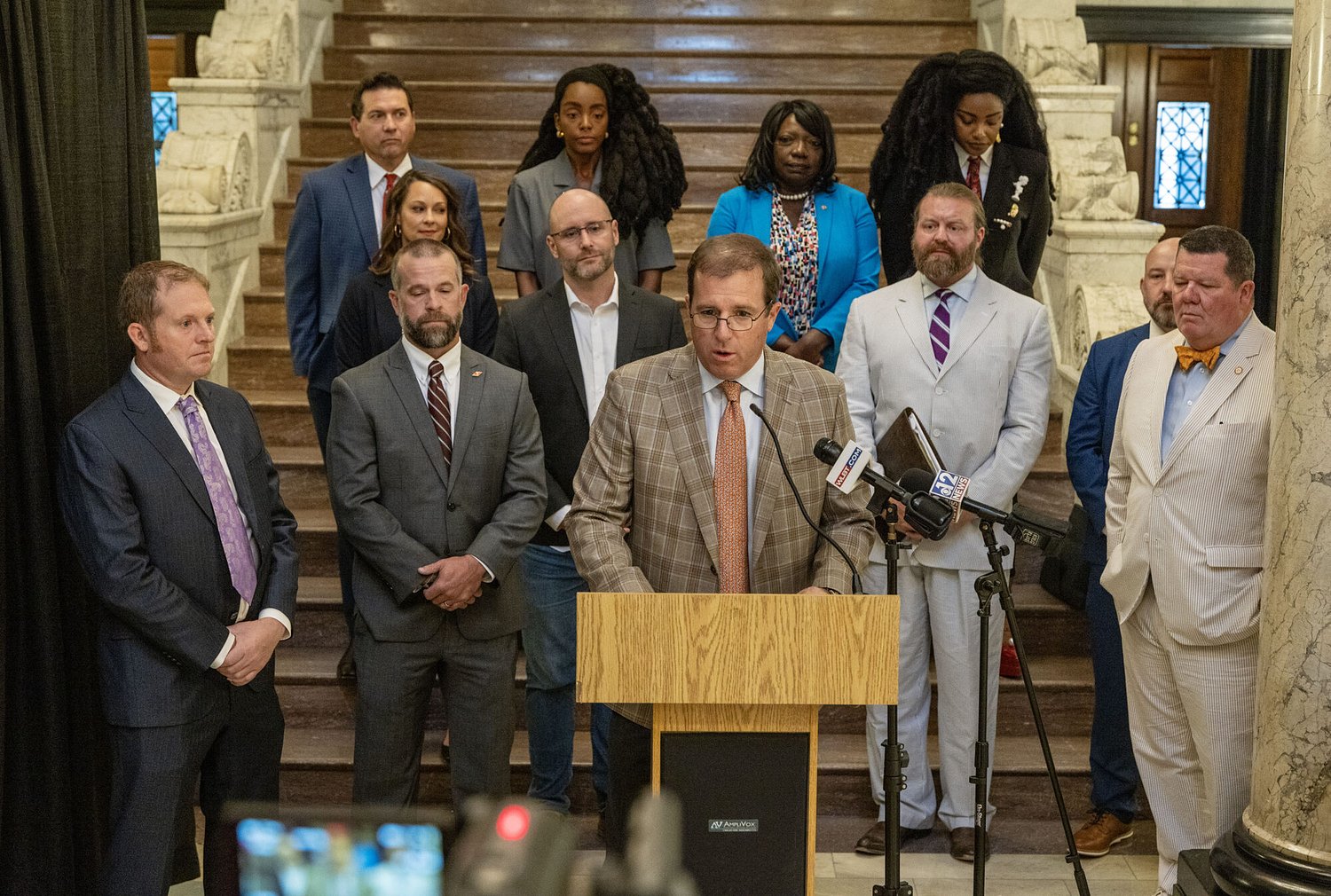 Senate passes legislation to fund ibogaine research