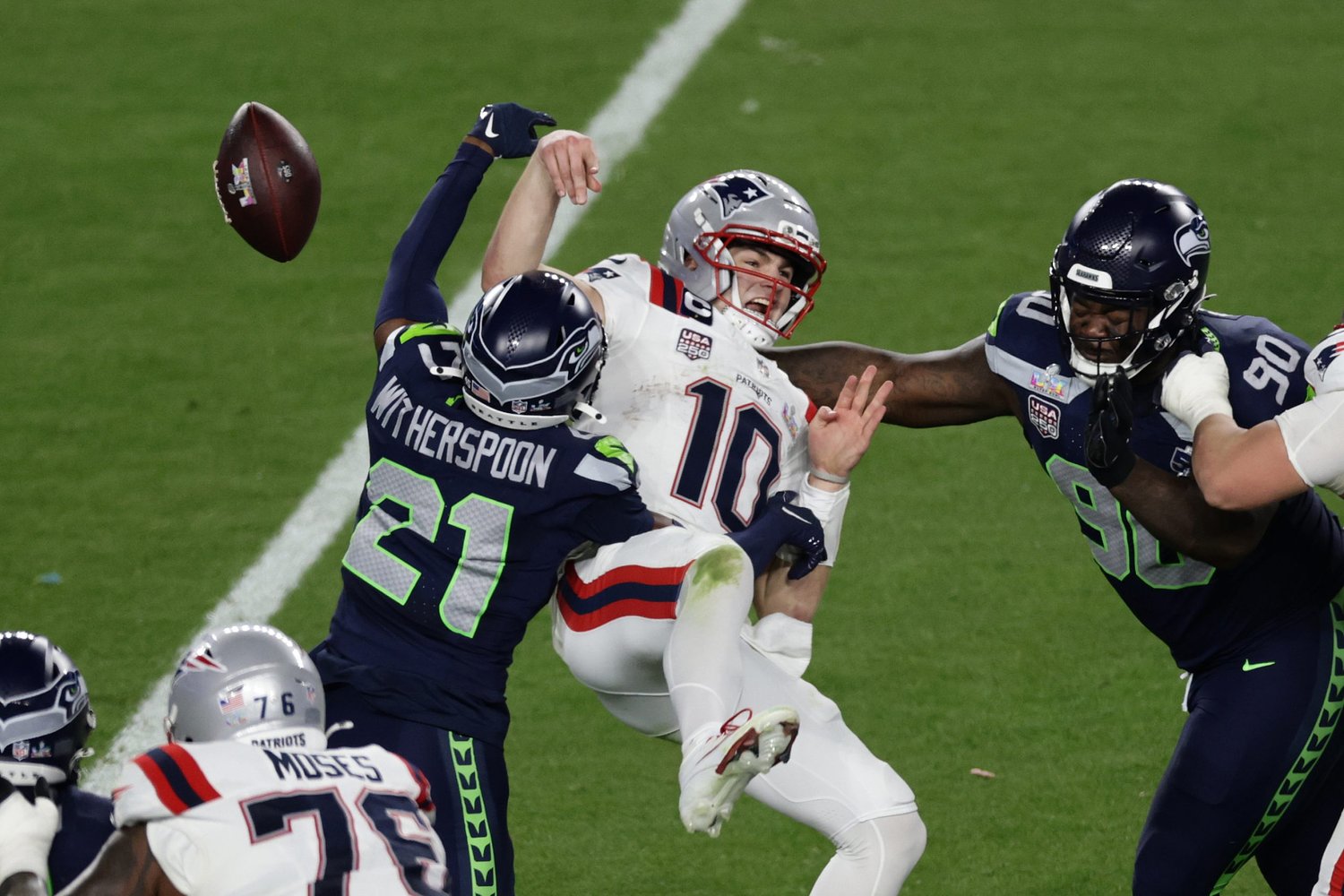 Seahawks pound the Patriots to win franchise’s 2nd Super Bowl title