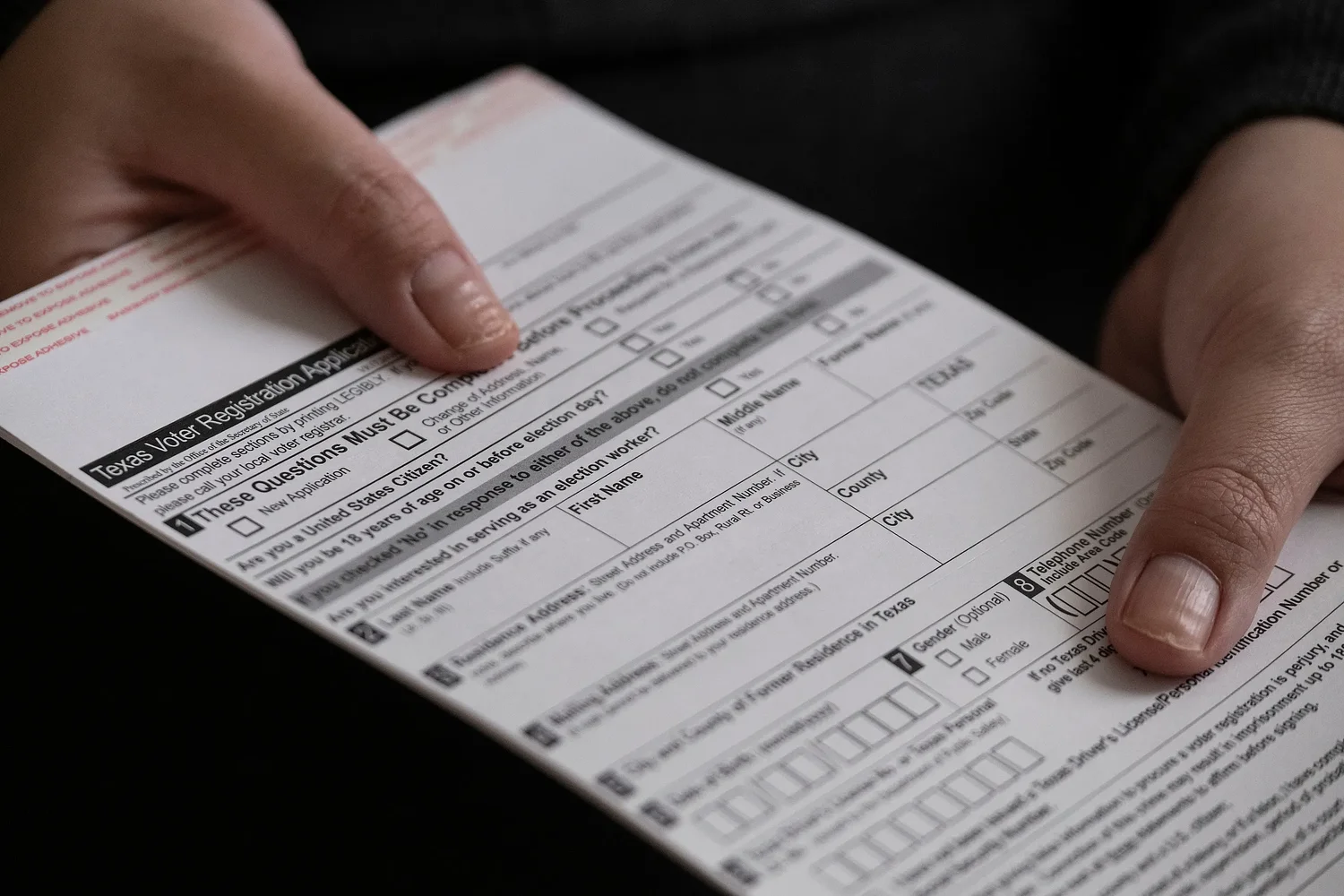 Texas’ troubled election software and new congressional maps delay voter registration cards