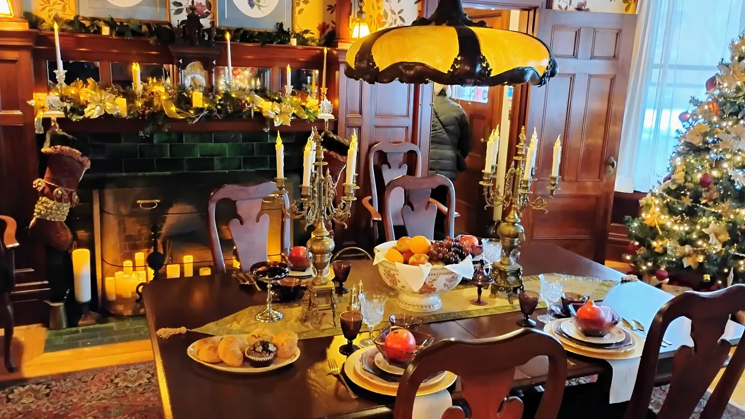 Winchendon holds Holiday House Tour