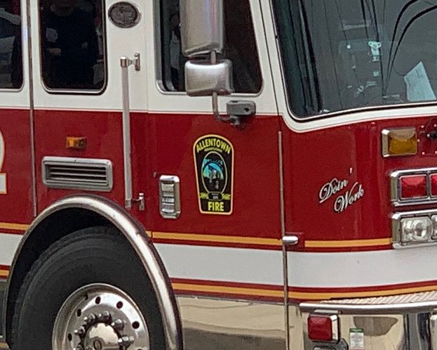 Neighbors rescue child, adult trapped in Pa. house fire