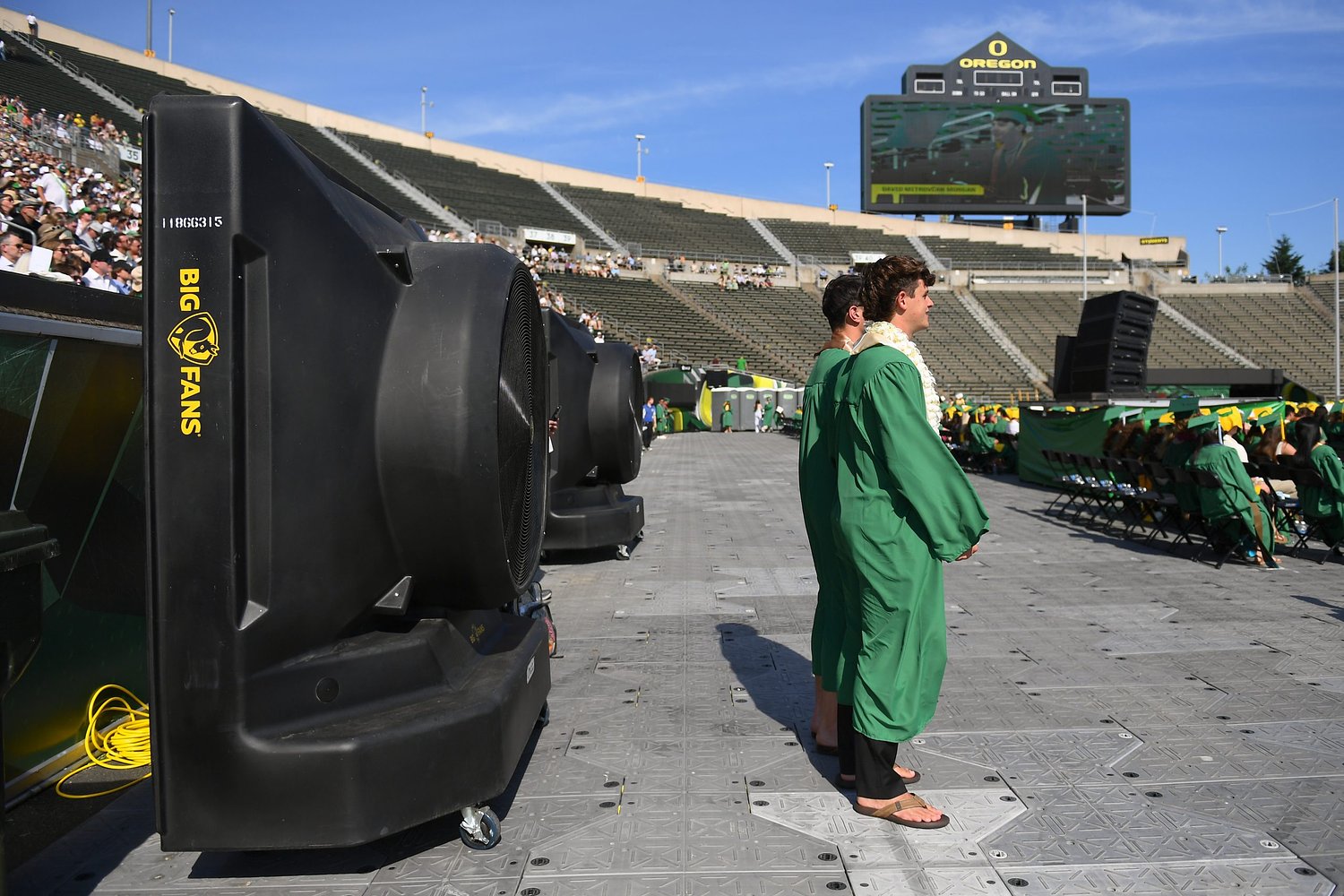 UO's afternoon graduation ceremonies rescheduled due to heat
