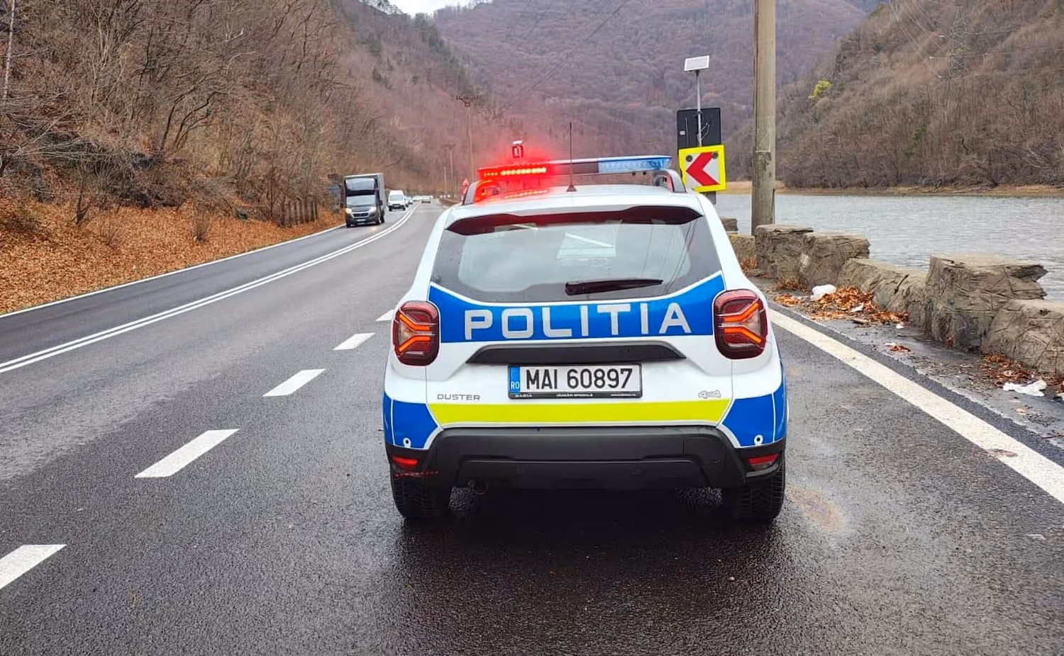 Șofer reținut pe Valea Oltului: avea permisul anulat