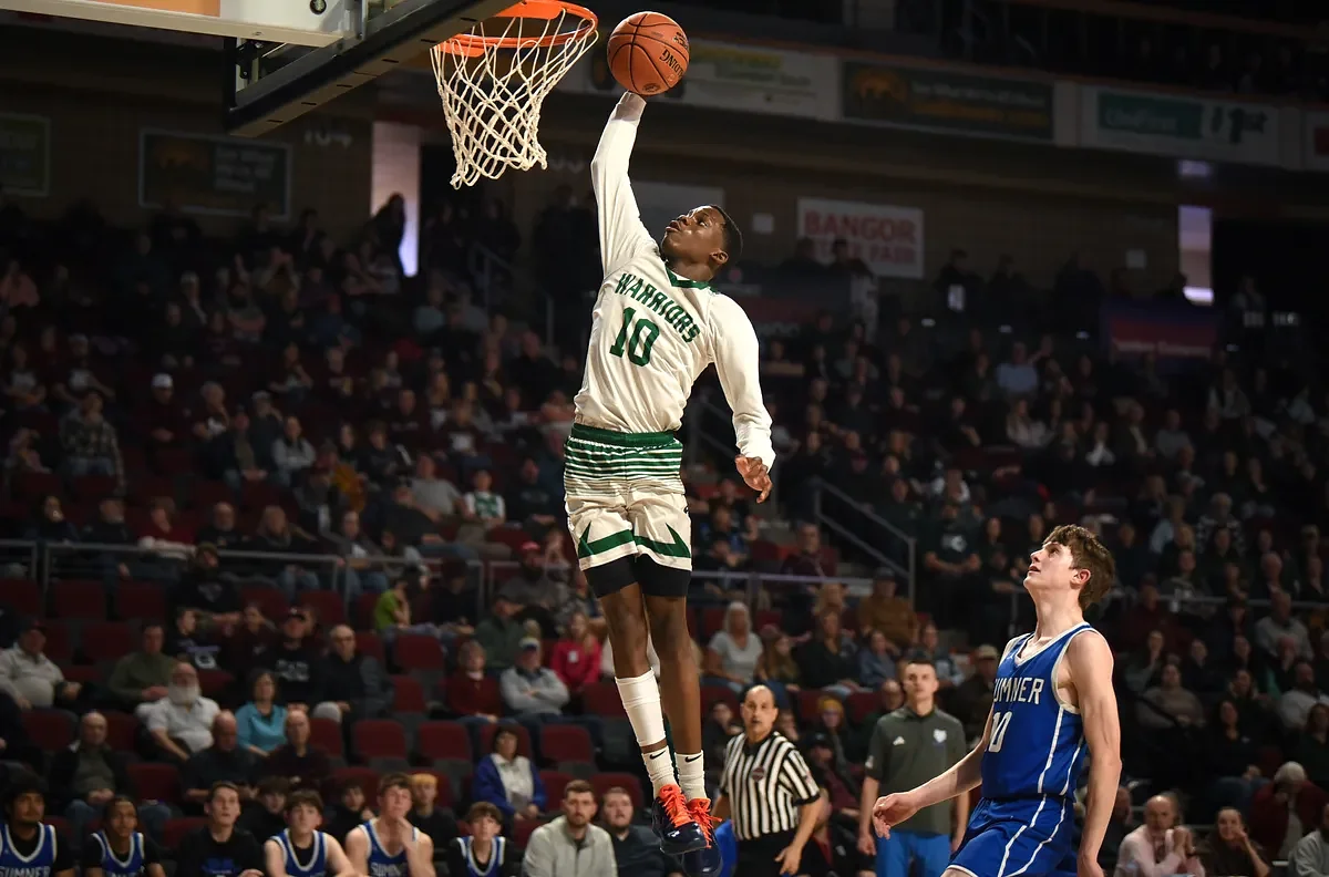 Can anyone stop this Maine basketball star from the Canadian border?