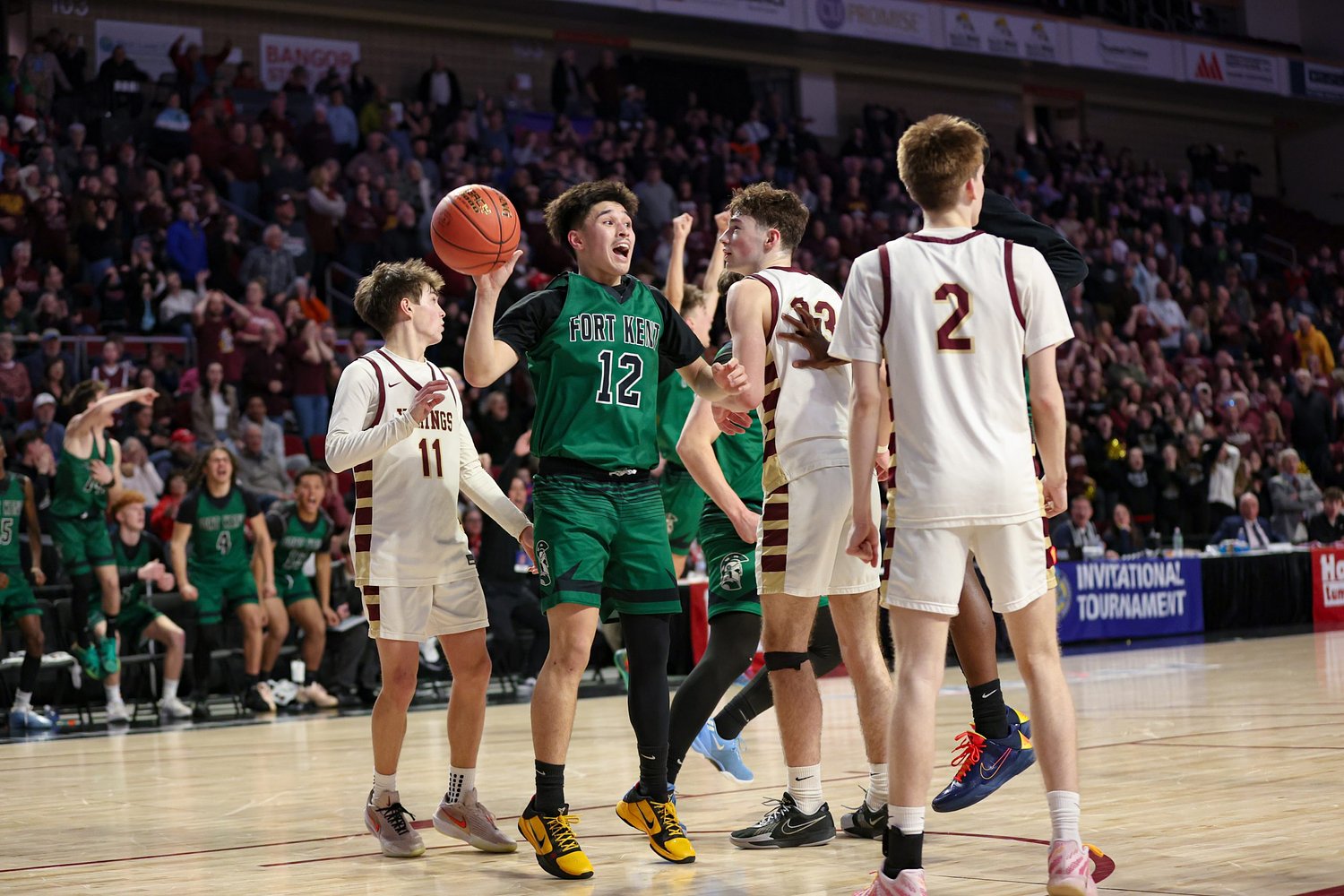 Fort Kent wins regional title with epic buzzer-beater from Aden Jeffers
