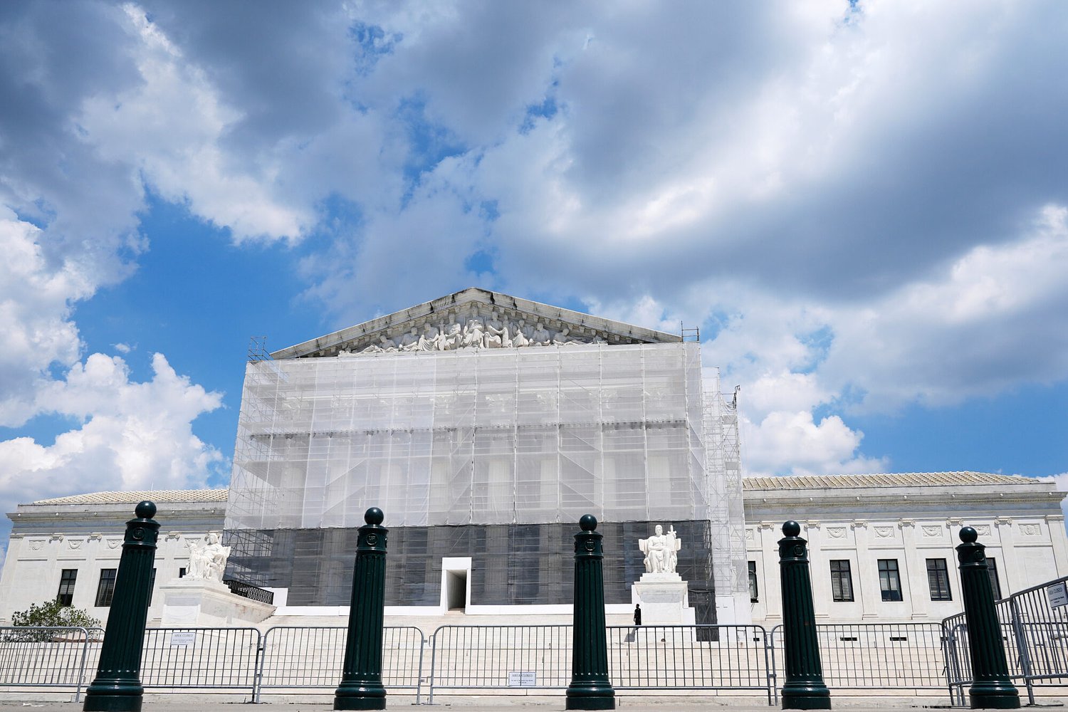 Tech group asks Supreme Court to block Mississippi law on  age verification for social media