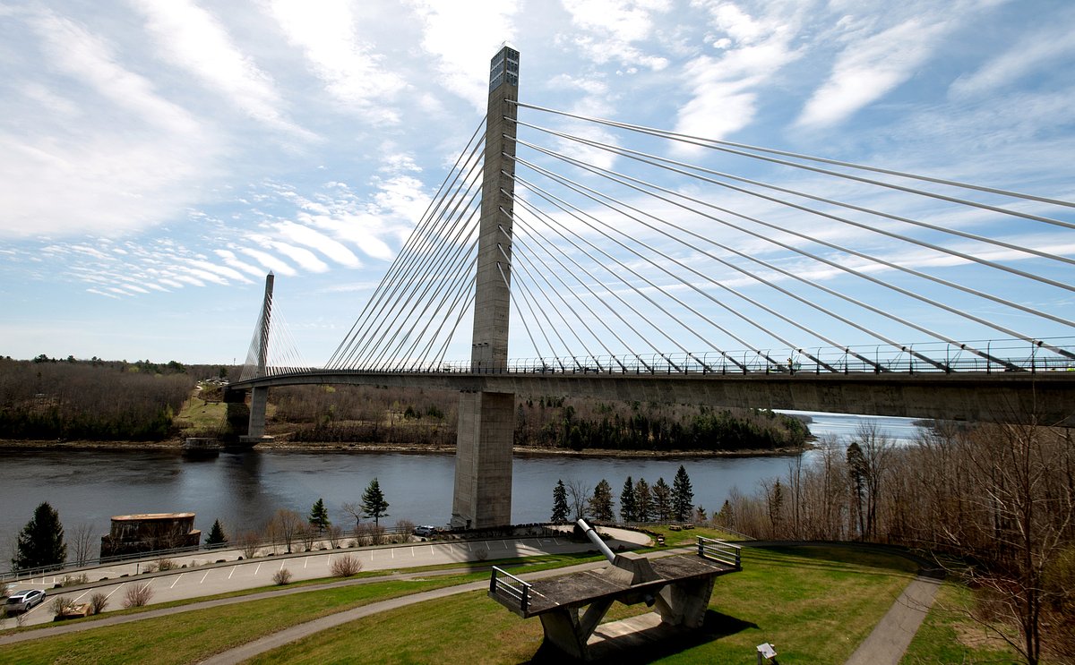 Road race across Penobscot Narrows Bridge returns next month after year hiatus