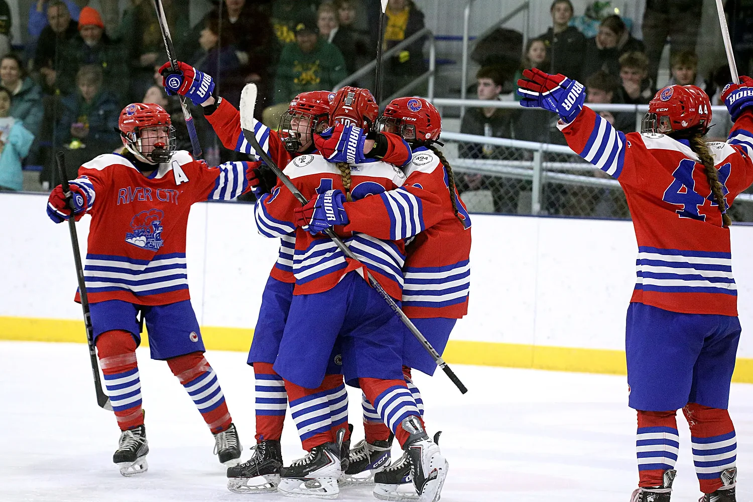 Hartford High wins girls hockey semifinal in overtime
