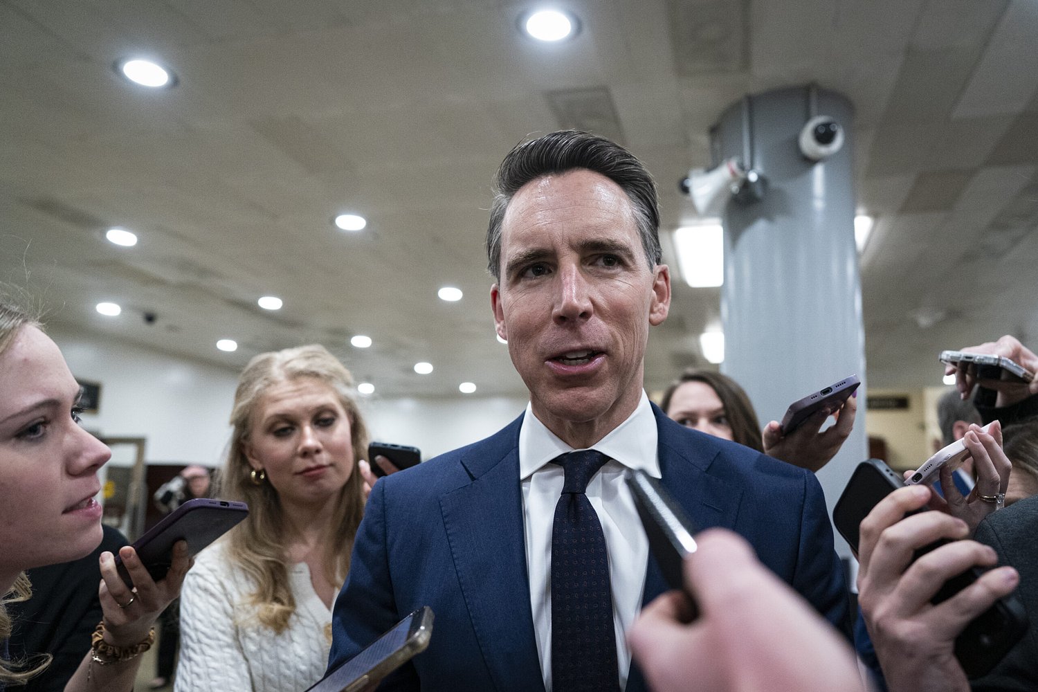 Several Senate Republicans suggest U.S. operations in Iran can wrap up soon