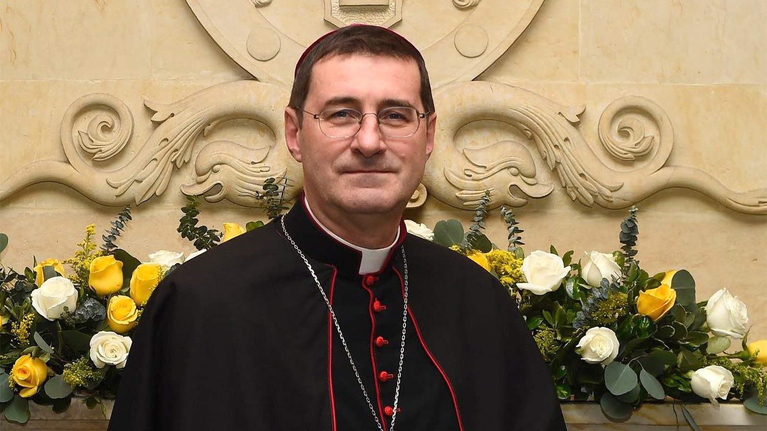 Pope Leo reshuffles top Vatican posts, tapping new chief of staff