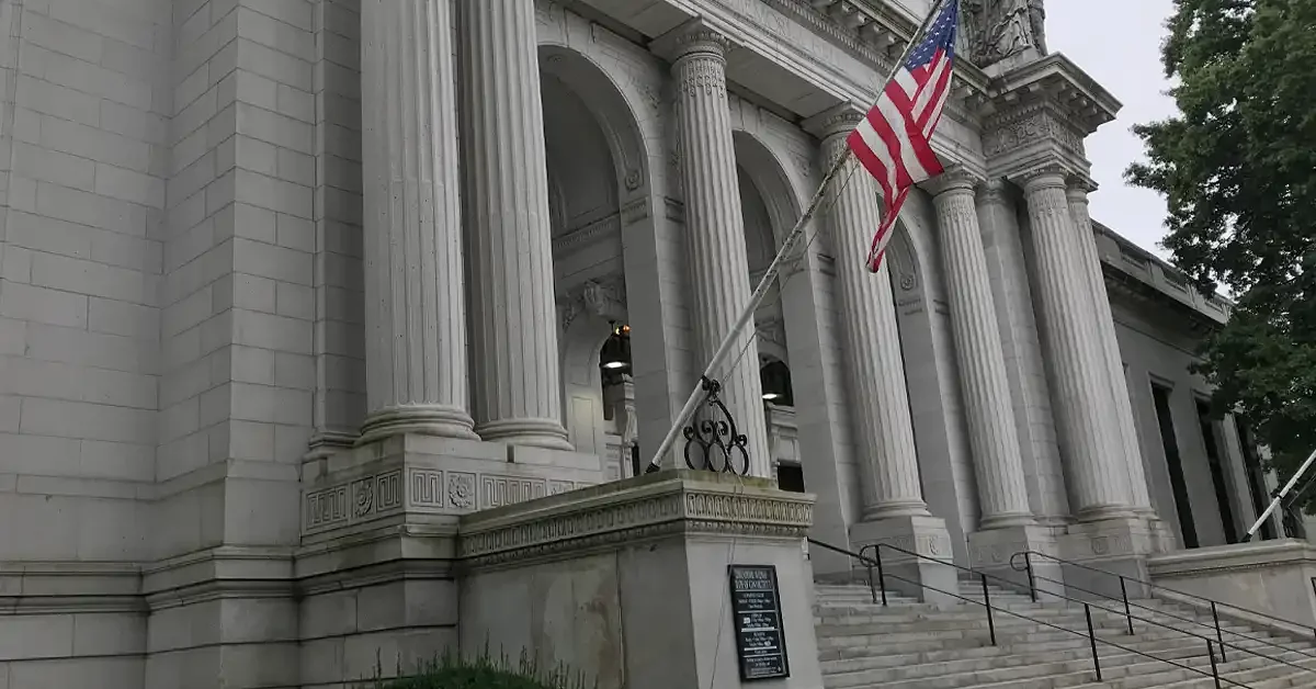 Hartford attorney named in federal probe served on McCrory campaign