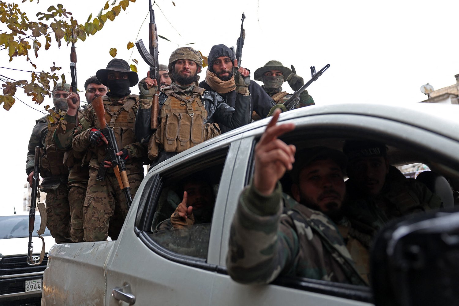 U.S. officials raise alarm about Syrian government offensive into Kurdish territory