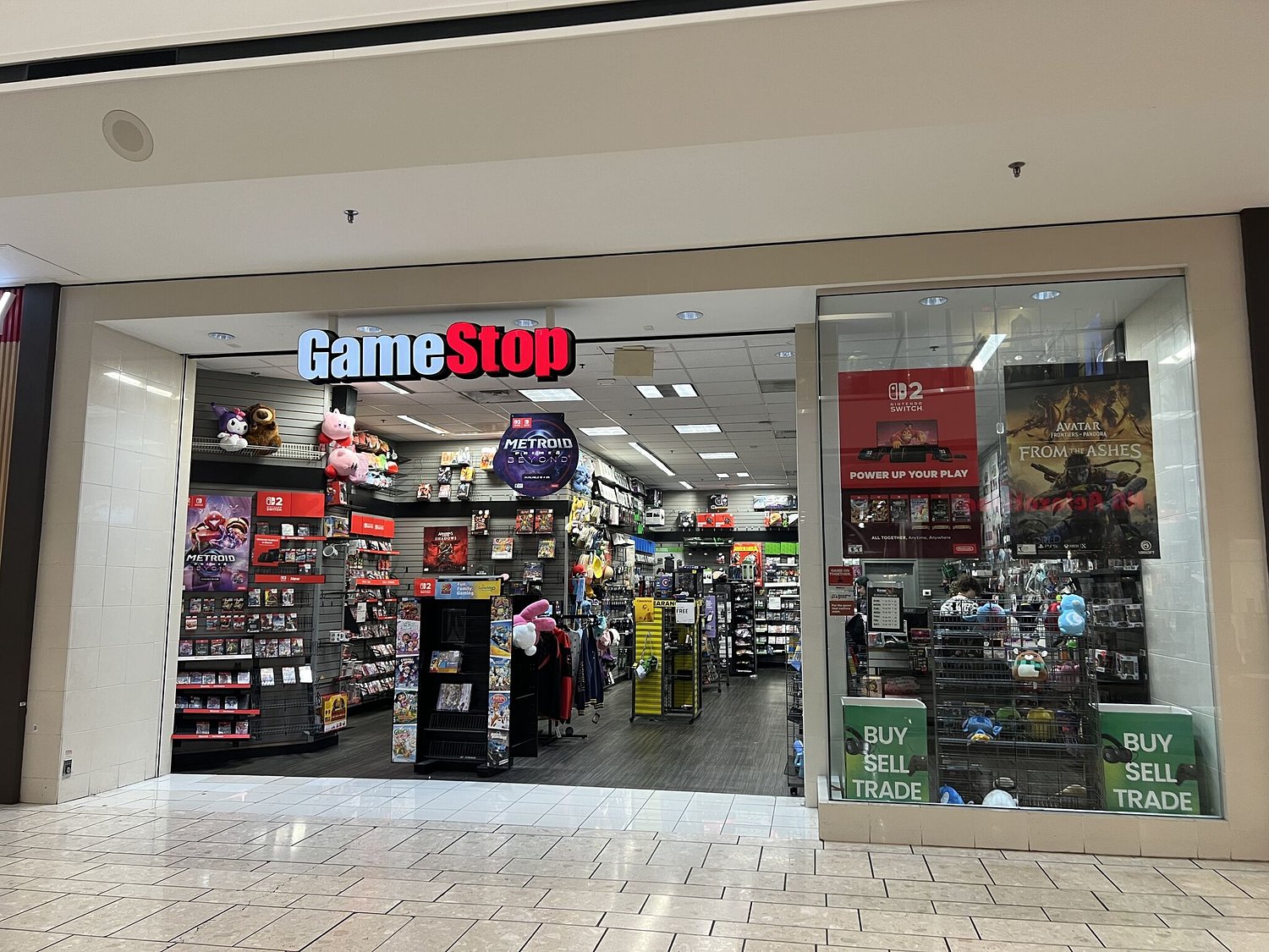 As over 400 stores close, North Texas-based GameStop's future looks bleak