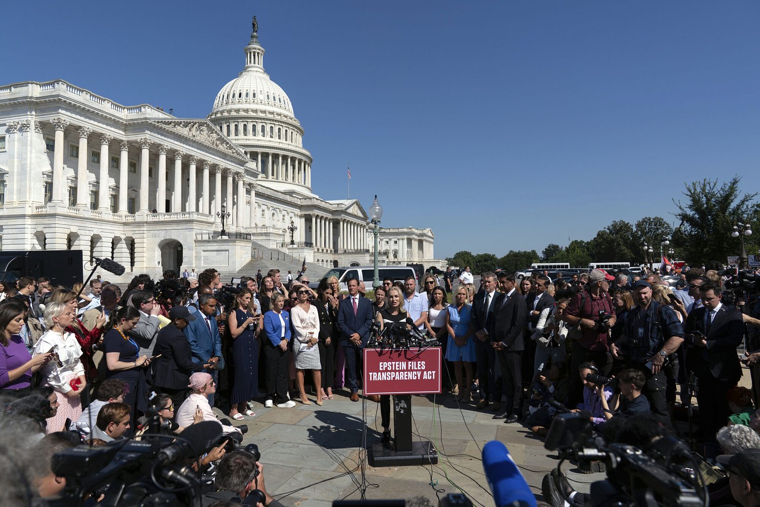 Mississippi congressional Republicans decline to back release of Epstein files, call push a ‘political distraction’