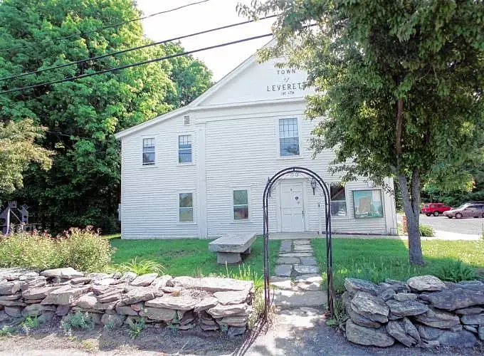 Leverett incumbents largely seek reelection on Saturday
