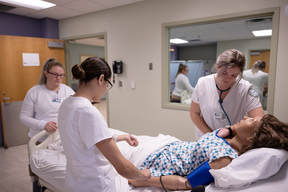 Letter: New student loan rules could worsen nursing shortage