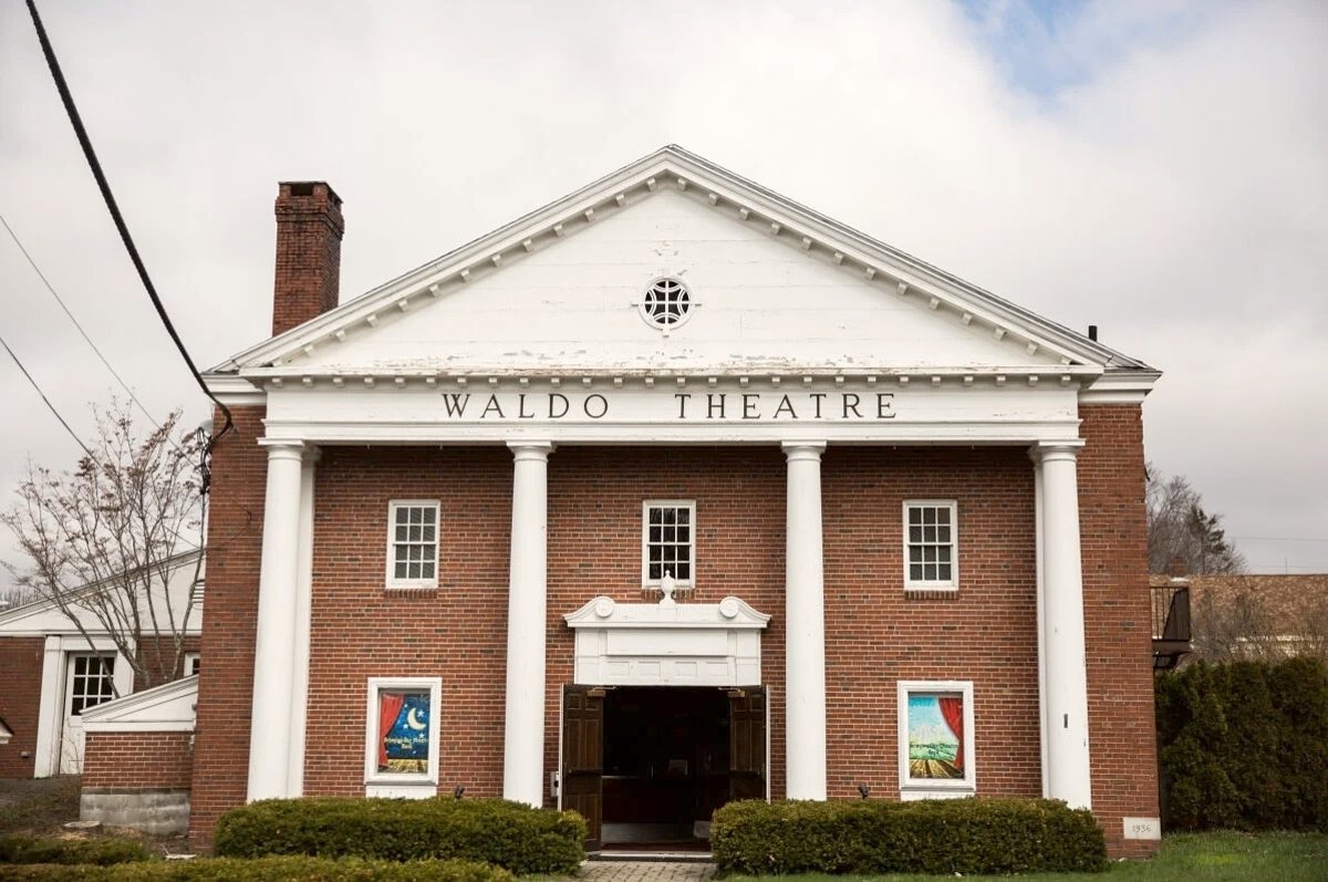 Spat between volunteers and staff at midcoast theater prompts call to police