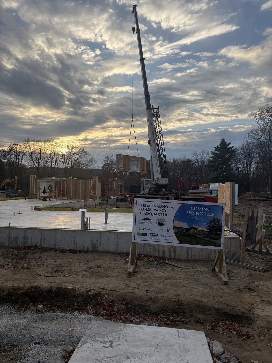 Keene’s Monadnock Conservancy headquarters built in days with eco-friendly materials